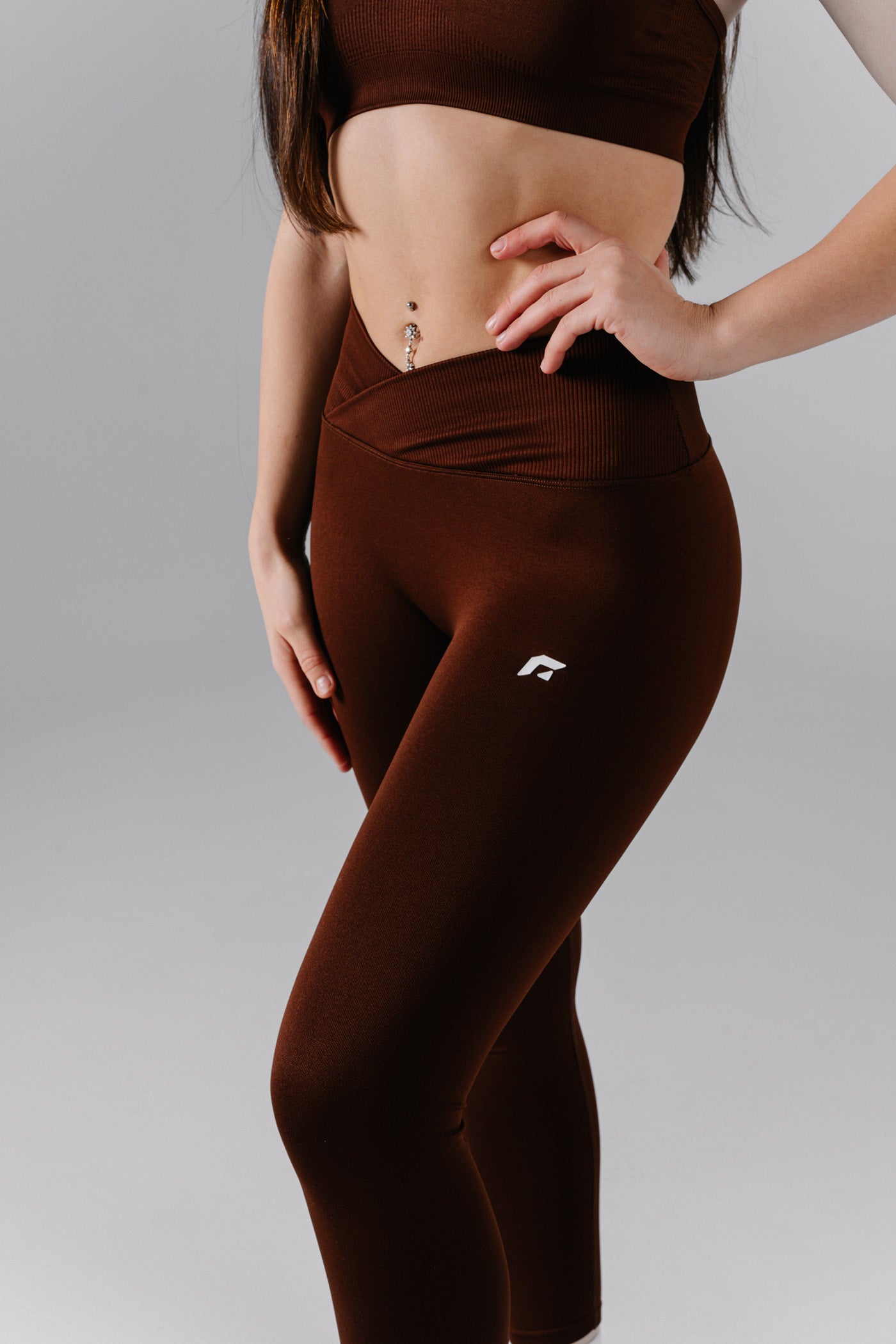Sculpt and Support Leggings - Brown