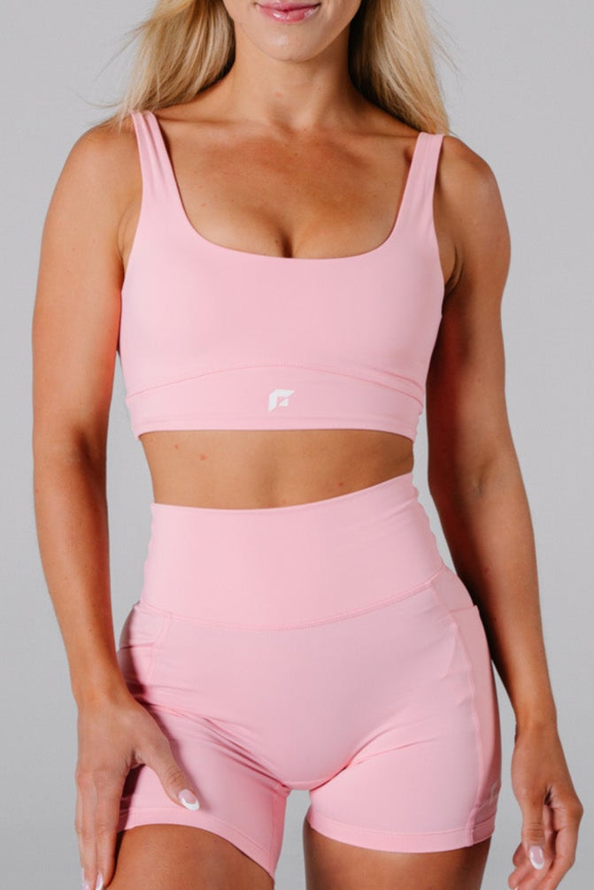 EVERYDAY EVERYWHERE CROP